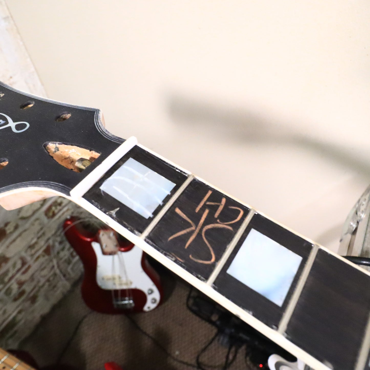 2001 Gibson Lucille B.B. King Factory Husk Project Never Assembled