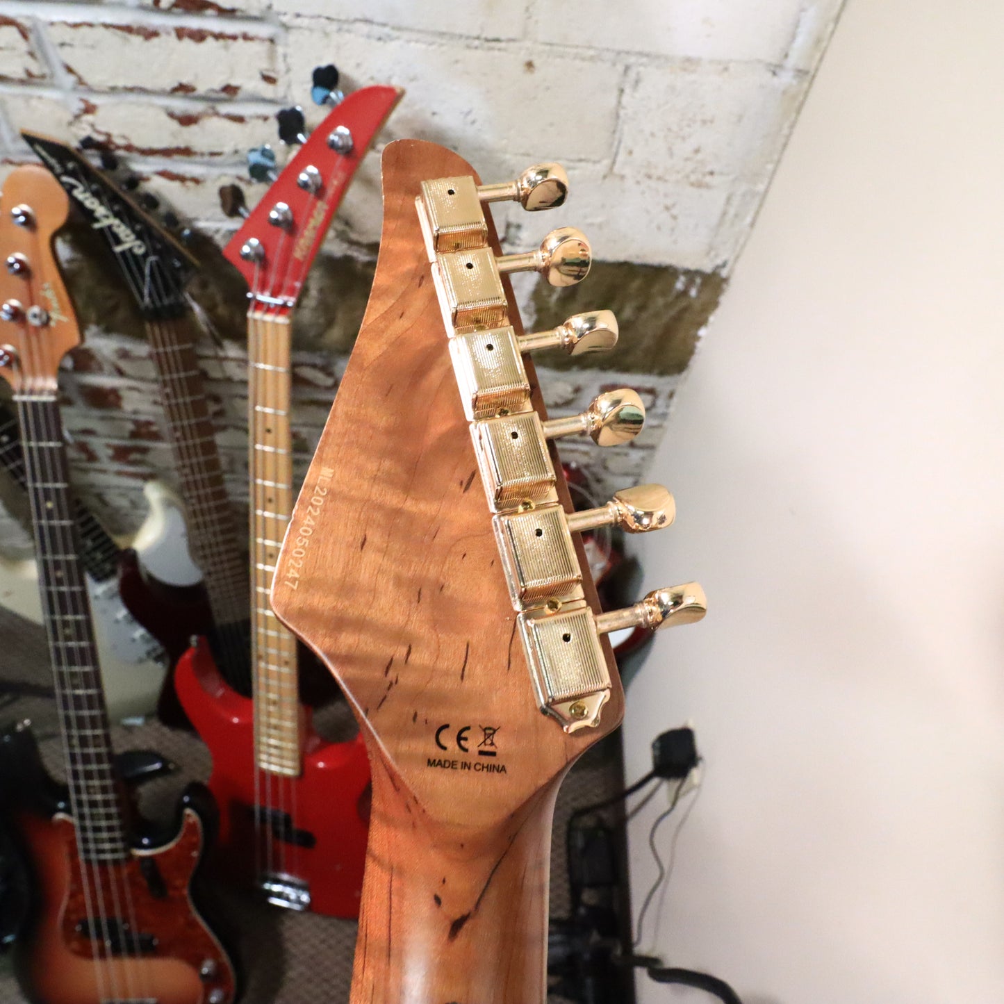 Soloking Custom Shop T-Style Electric Guitar Roasted Flame Maple Neck