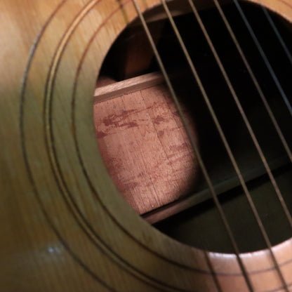 Ernie Ball Earthwood Vintage Acoustic 6 String Guitar