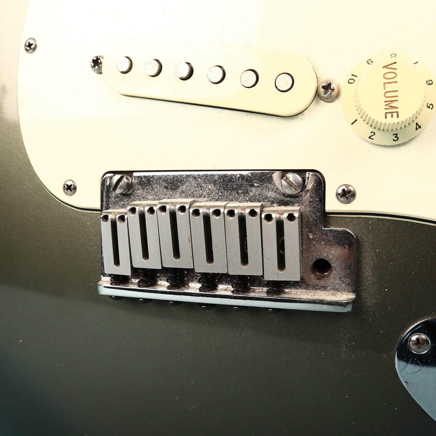 Fender USA Loaded Pickguard Olive Drab Metallic Guitar Body