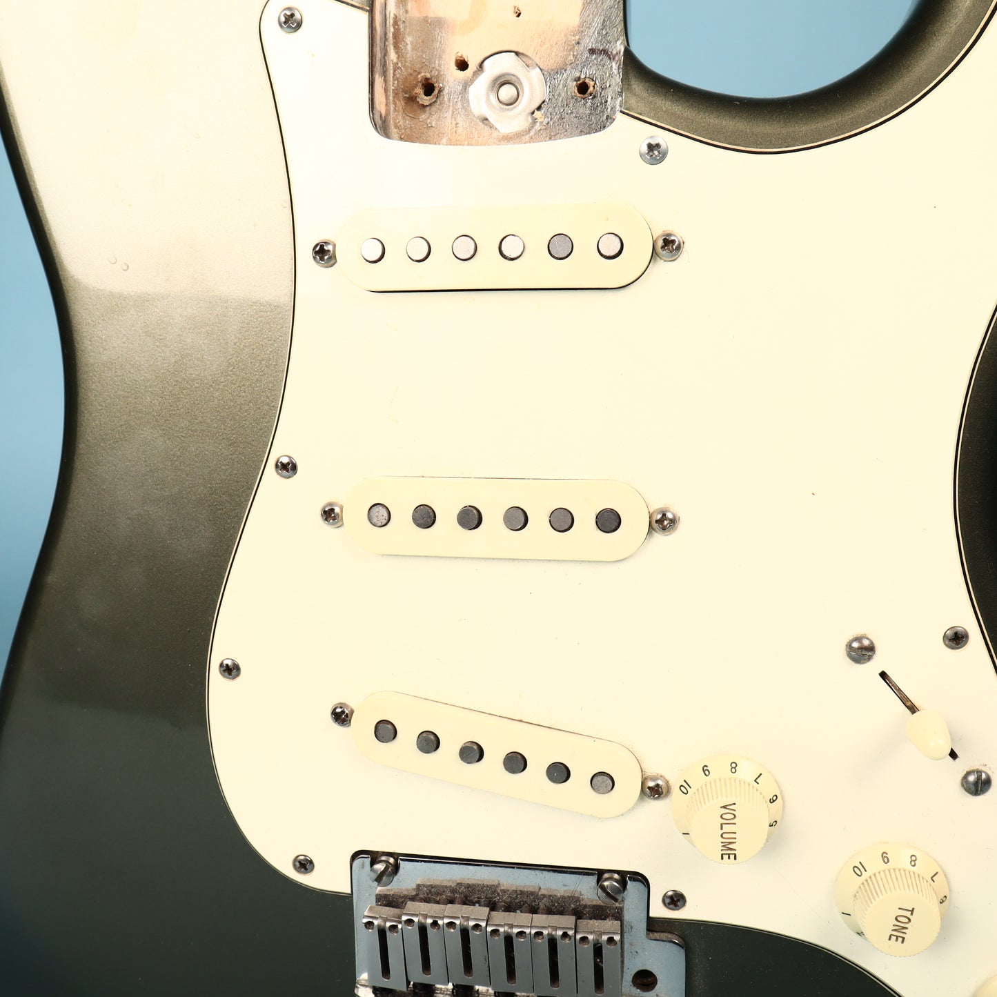 Fender USA Loaded Pickguard Olive Drab Metallic Guitar Body