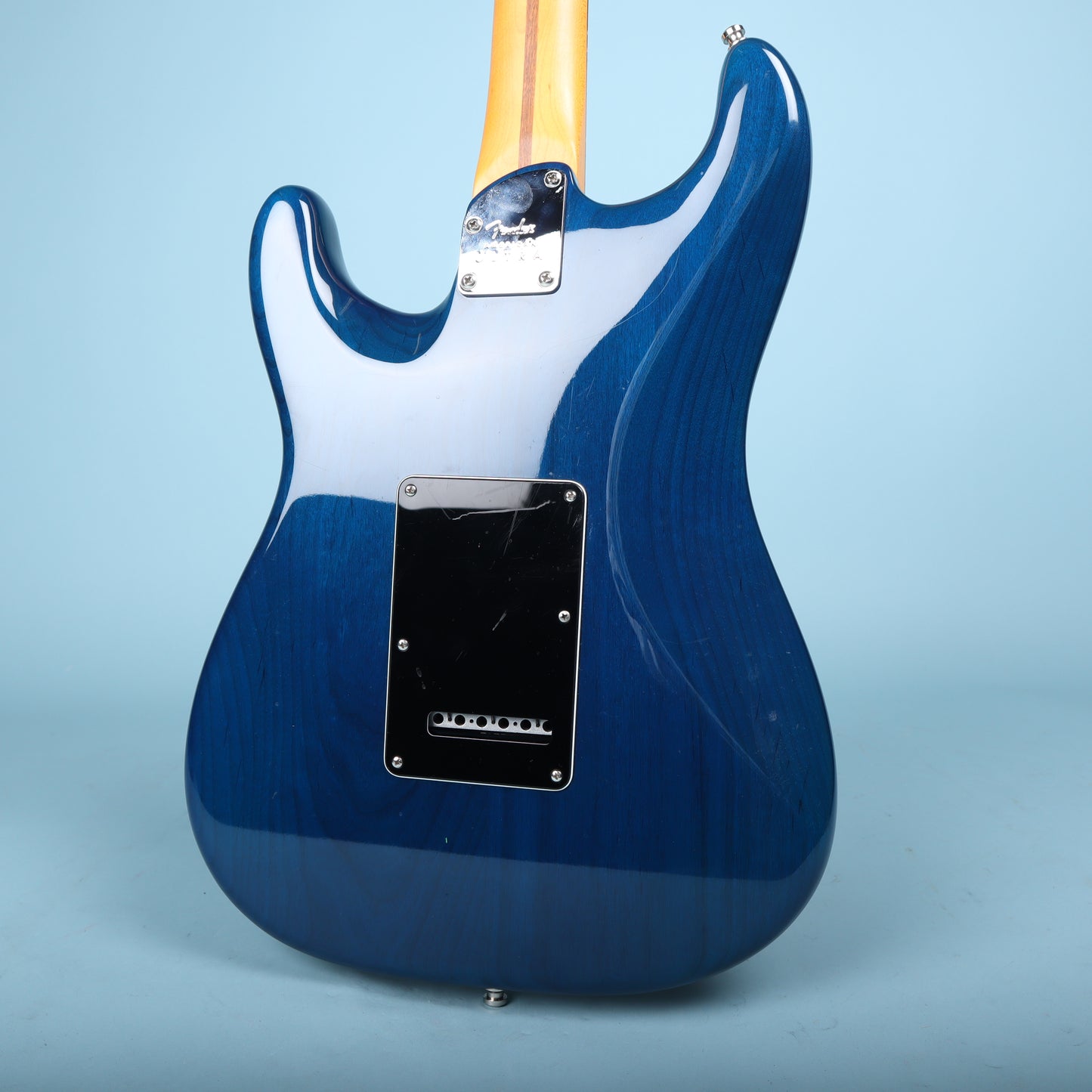 Fender American Ultra Stratocaster HSS w/Ebony Fretboard Denim Burst Blue
