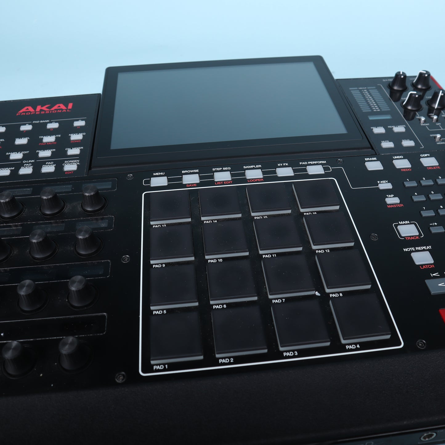 Akai Professional MPC-X Standalone Sampler & Sequencer