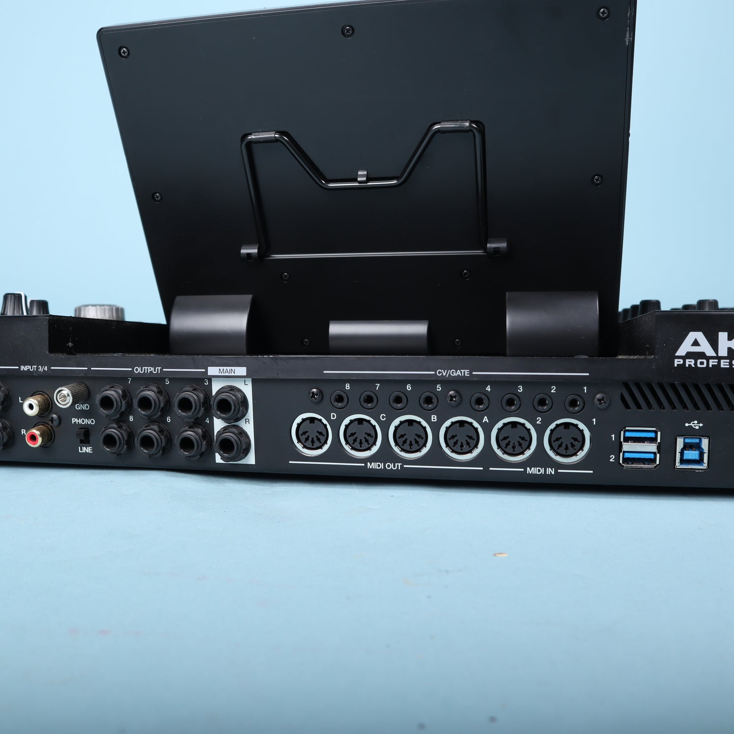 Akai Professional MPC-X Standalone Sampler & Sequencer