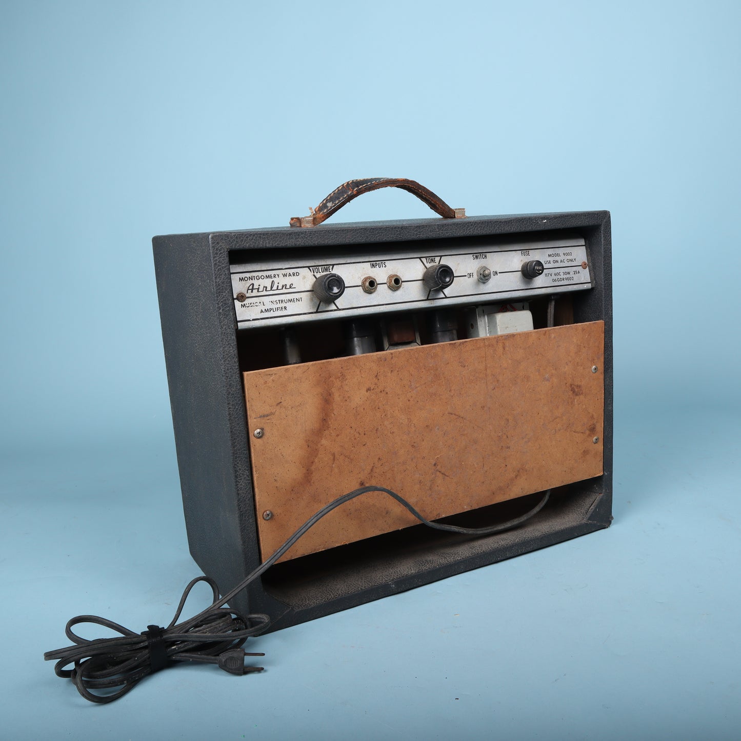 Vintage 1960s Montgomery Ward Airline Tube Amplifier Model 9002