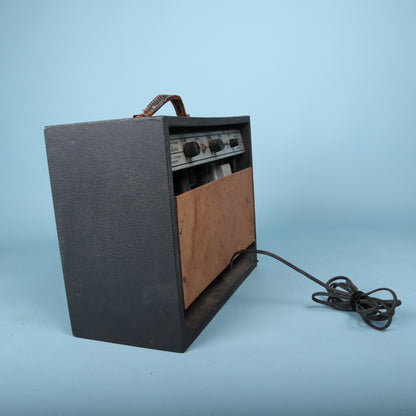 Vintage 1960s Montgomery Ward Airline Tube Amplifier Model 9002