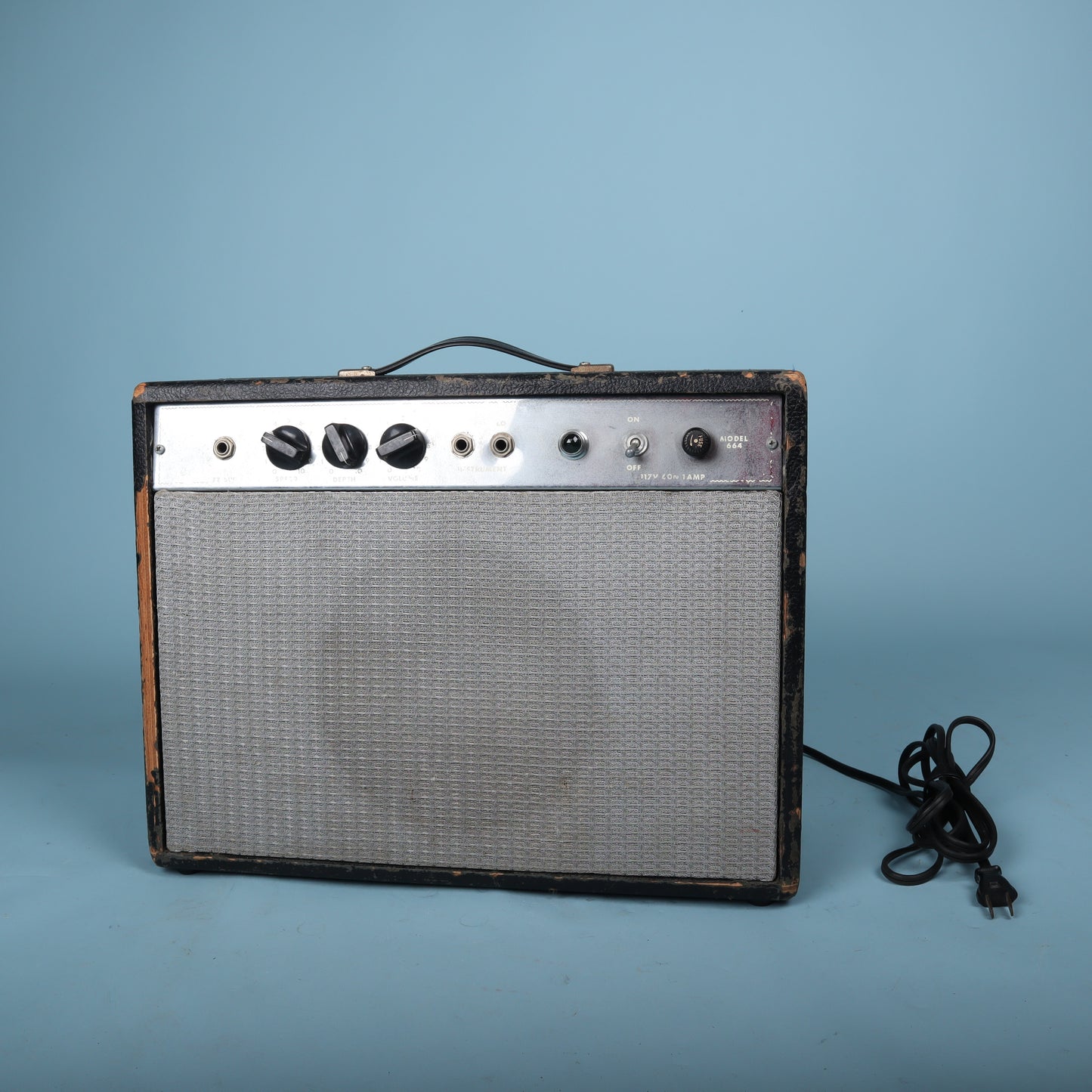 Vintage 1960s Valiant (Massie) Model 664 Tube Combo Guitar Amplifier