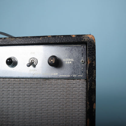 Vintage 1960s Valiant (Massie) Model 664 Tube Combo Guitar Amplifier