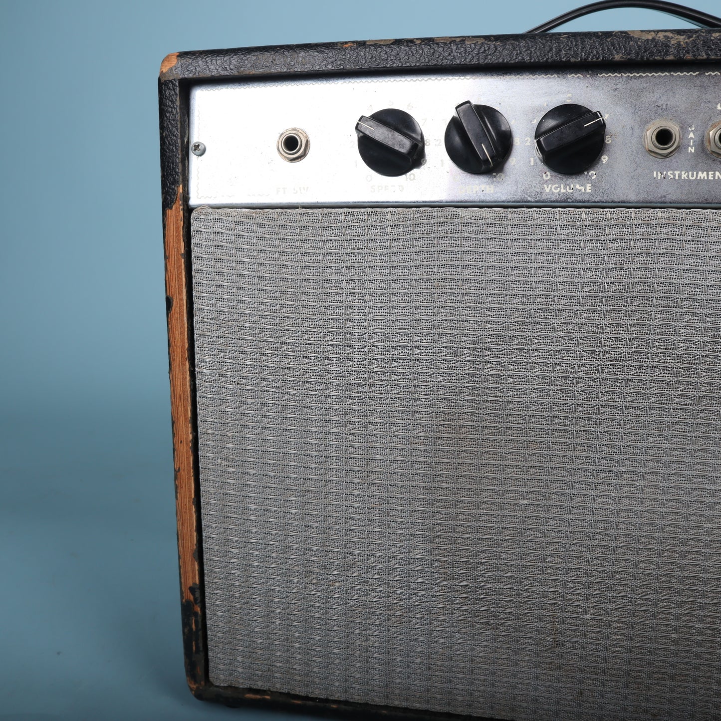Vintage 1960s Valiant (Massie) Model 664 Tube Combo Guitar Amplifier