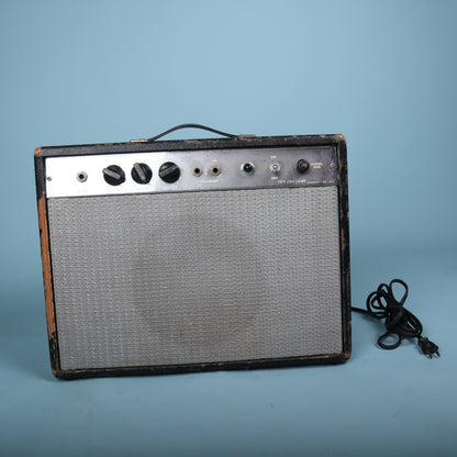 Vintage 1960s Valiant (Massie) Model 664 Tube Combo Guitar Amplifier