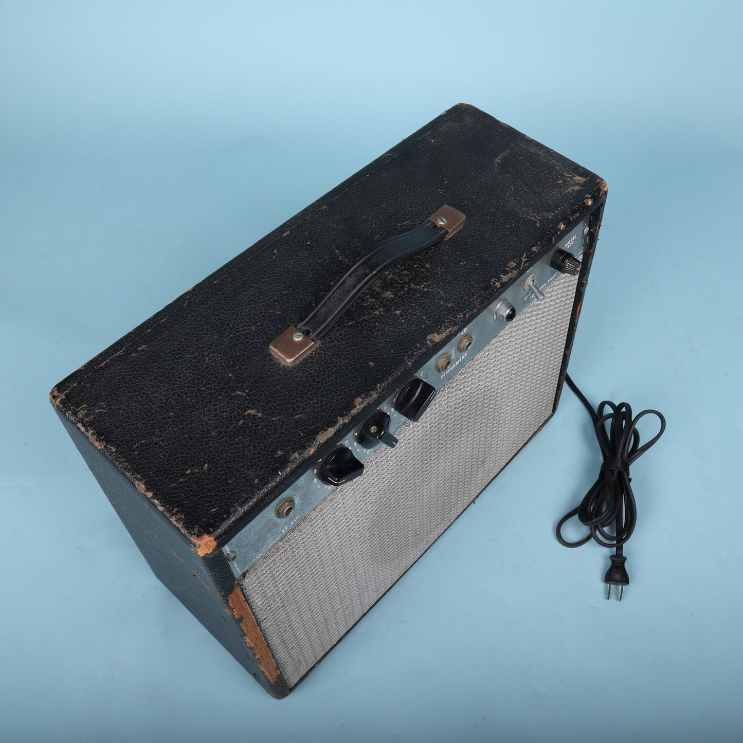 Vintage 1960s Valiant (Massie) Model 664 Tube Combo Guitar Amplifier