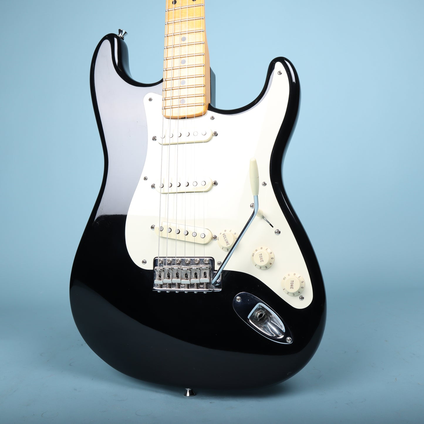 2018 Fender Eric Johnson Maple Neck Stratocaster Black Guitar