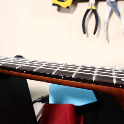 Guitarra Acústica Taylor 210 de 2004, EE. UU.