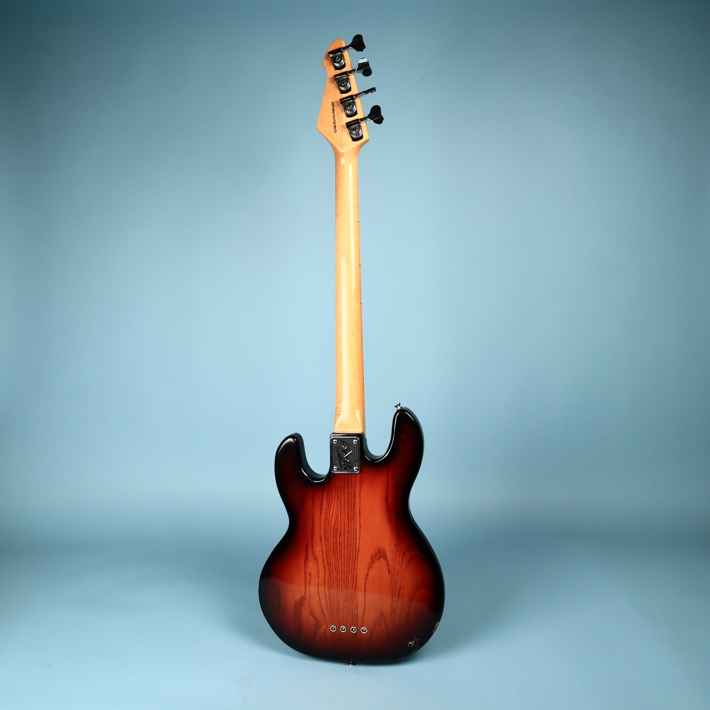 Vintage Original Peavey T-40 Bass Guitar Sunburst USA American