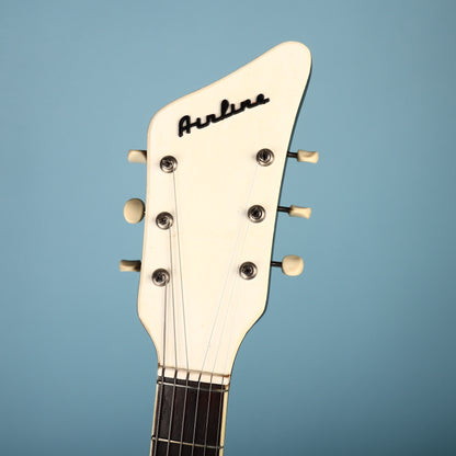 Vintage 1964 Valco Airline 3 Pickup Deluxe Res-O-Glass White