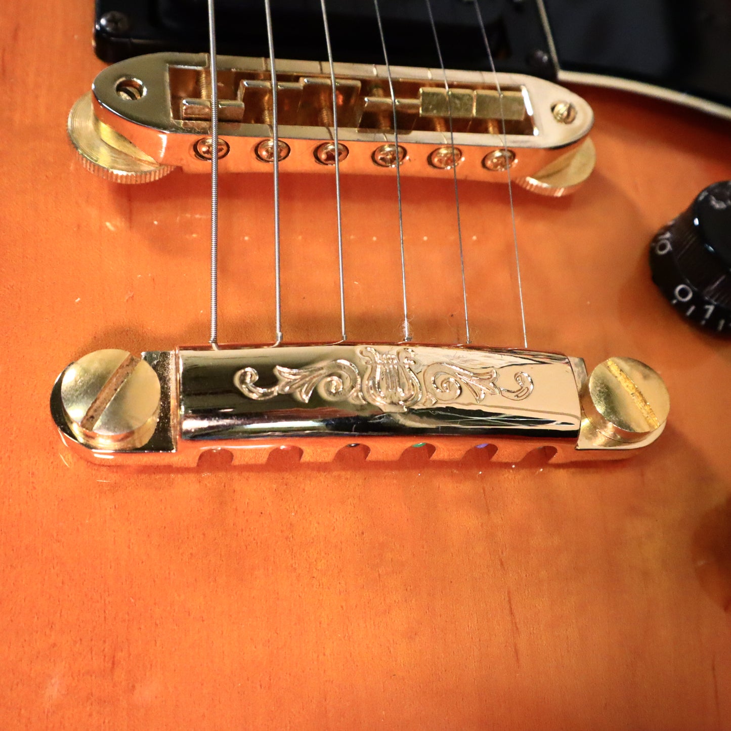 Yamaha SG1000 Cherry Sunburst 1980 Electric Guitar Japan