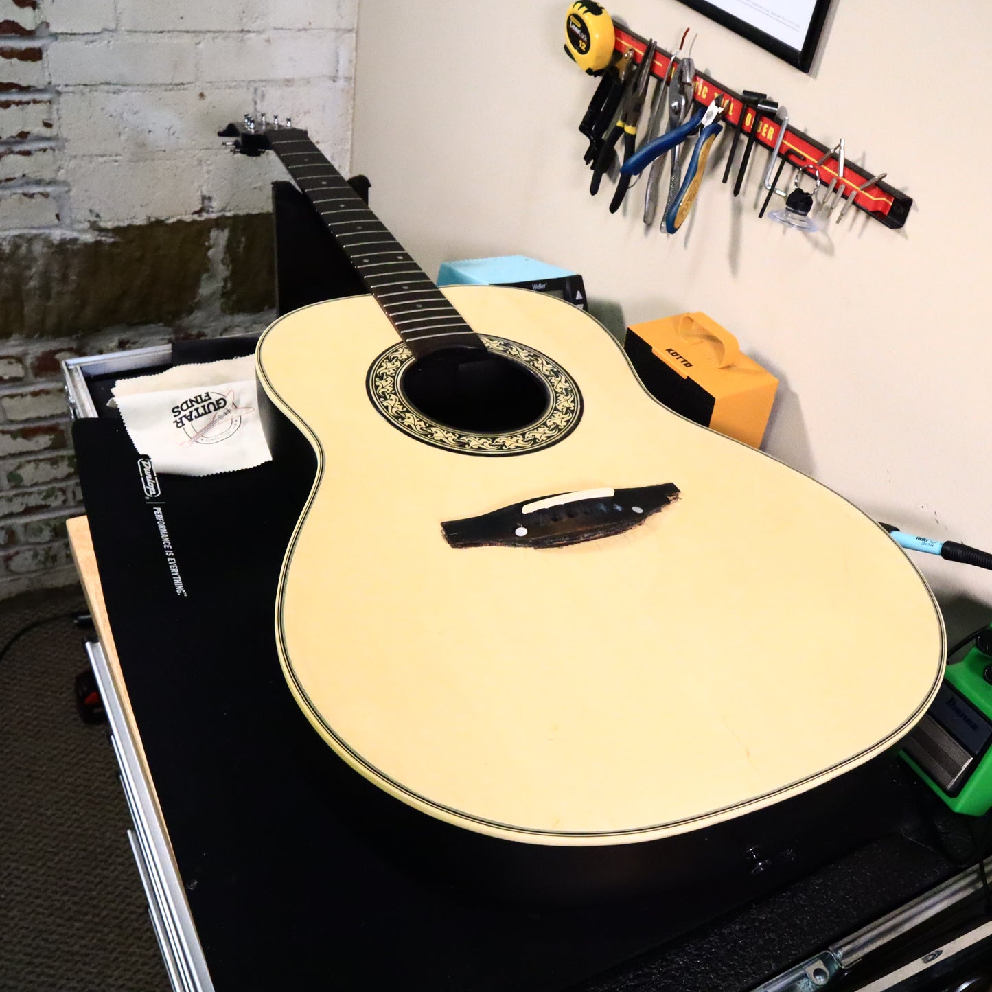 Vintage PROJECT U'Fix Ovation 1111-6 USA Acoustic Guitar