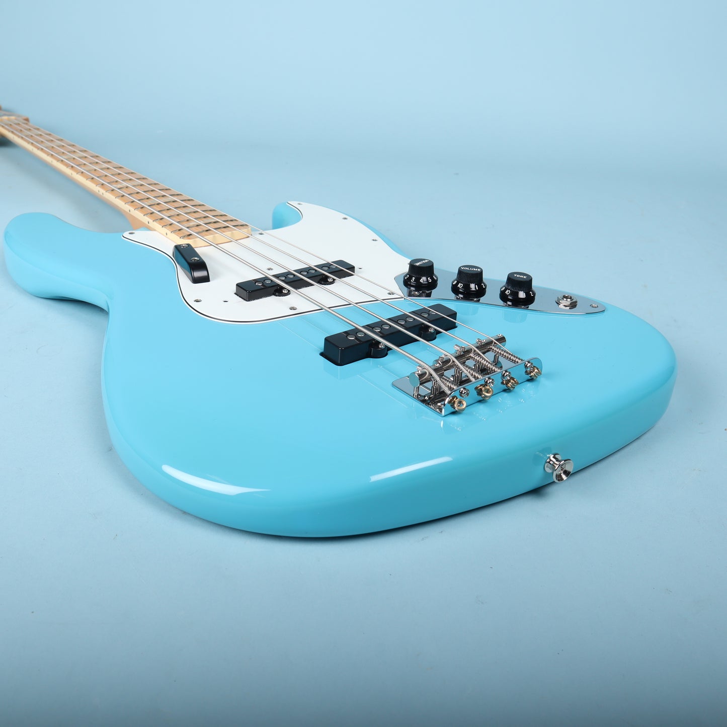 Fender Made in Japan Limited International Color Jazz Bass Maui Blue