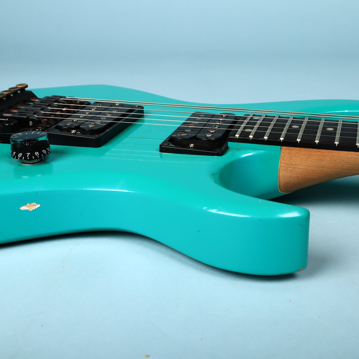 1989 Carvin Pearl Green DC-127 Electric Guitar