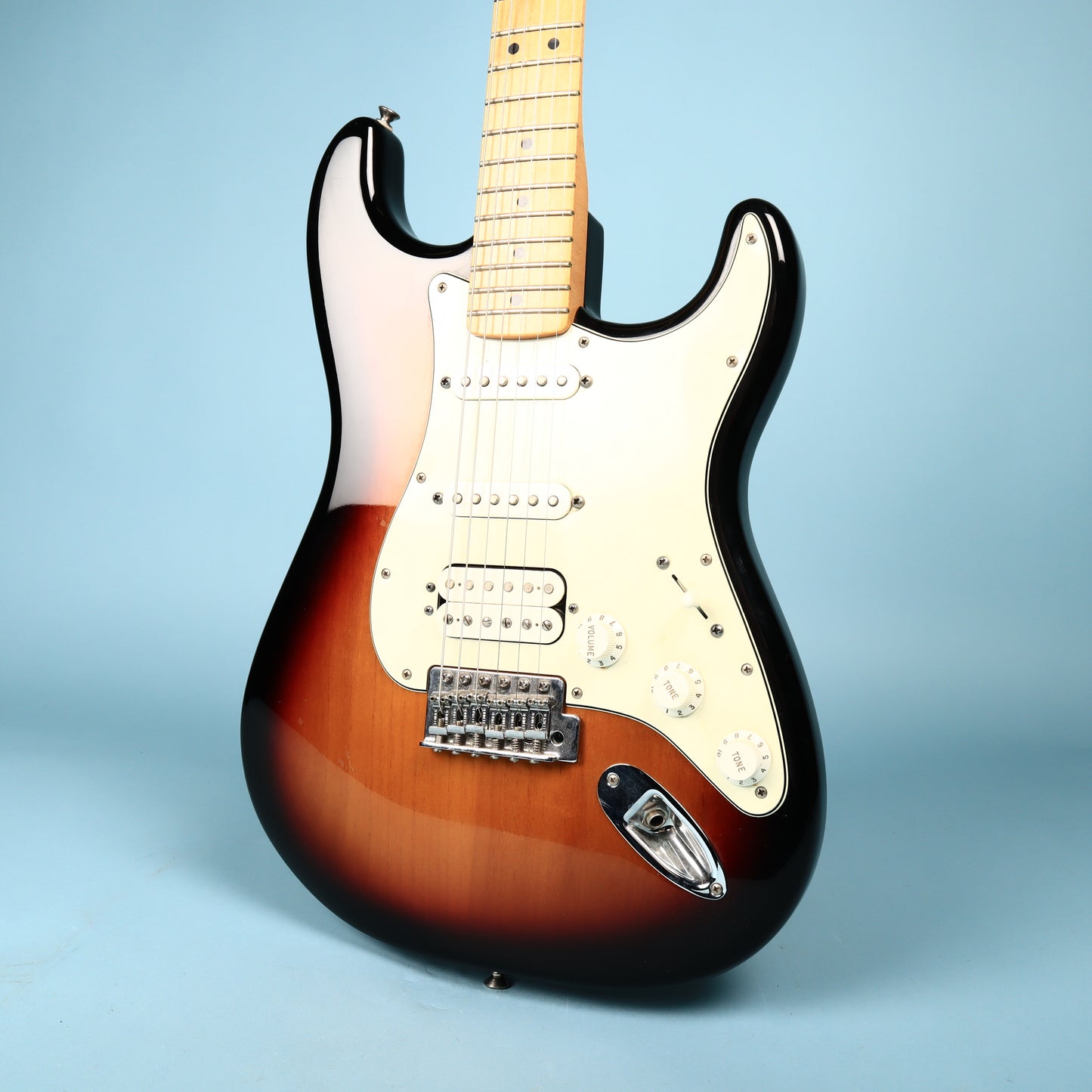 2013 Fender Stratocaster MIM Maple Sunburst Guitar HSS