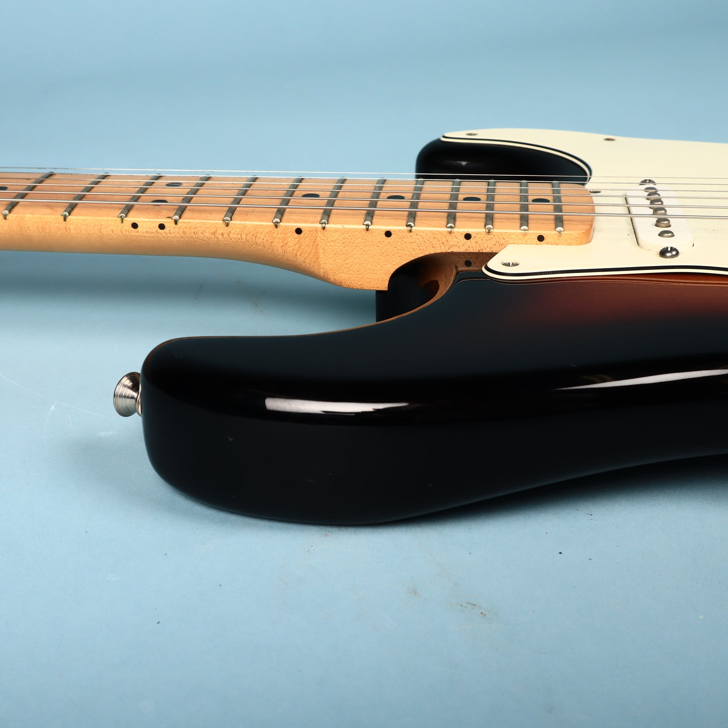 2013 Fender Stratocaster MIM Maple Sunburst Guitar HSS