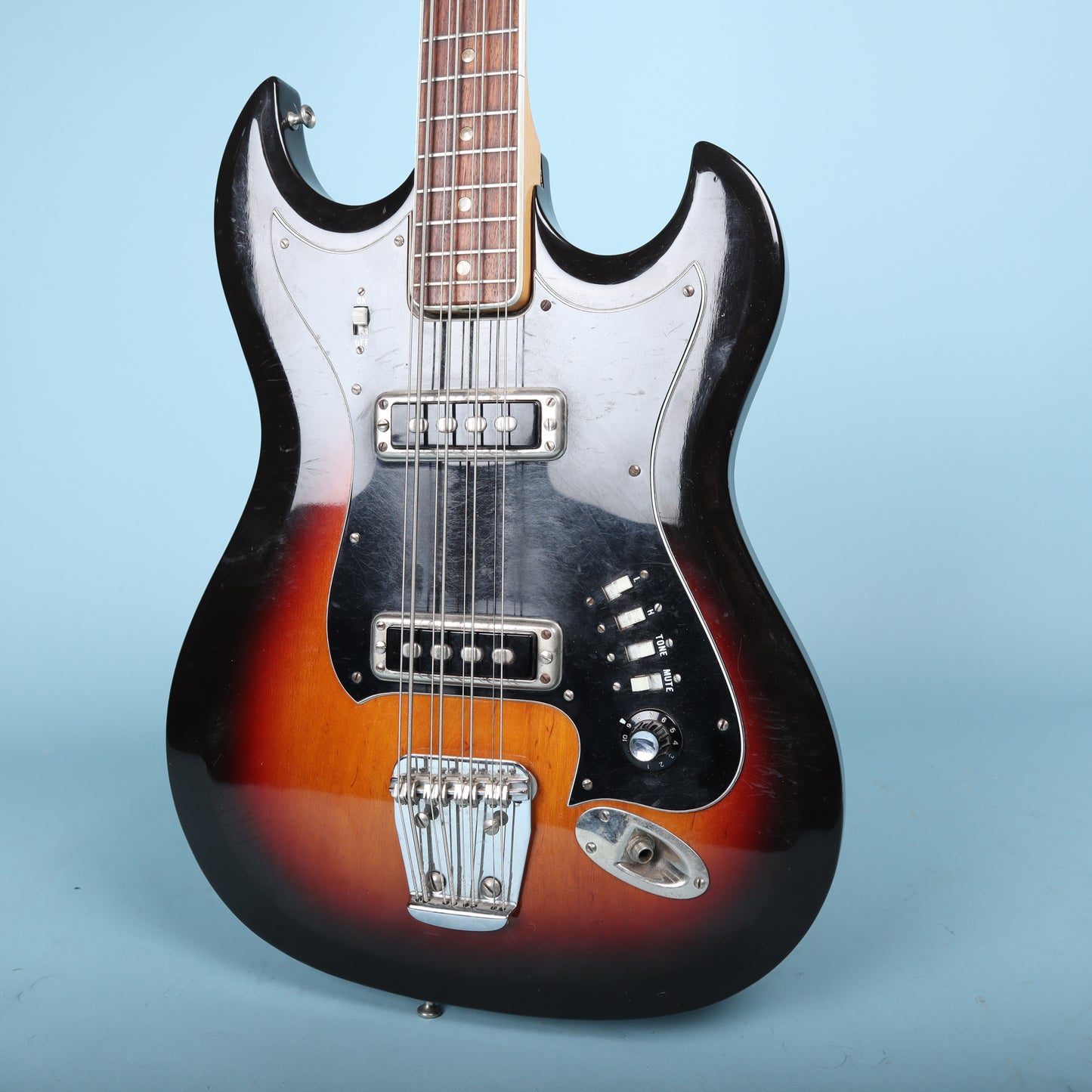 Vintage Hagstrom H-8 8-String Bass Sunburst 1960s