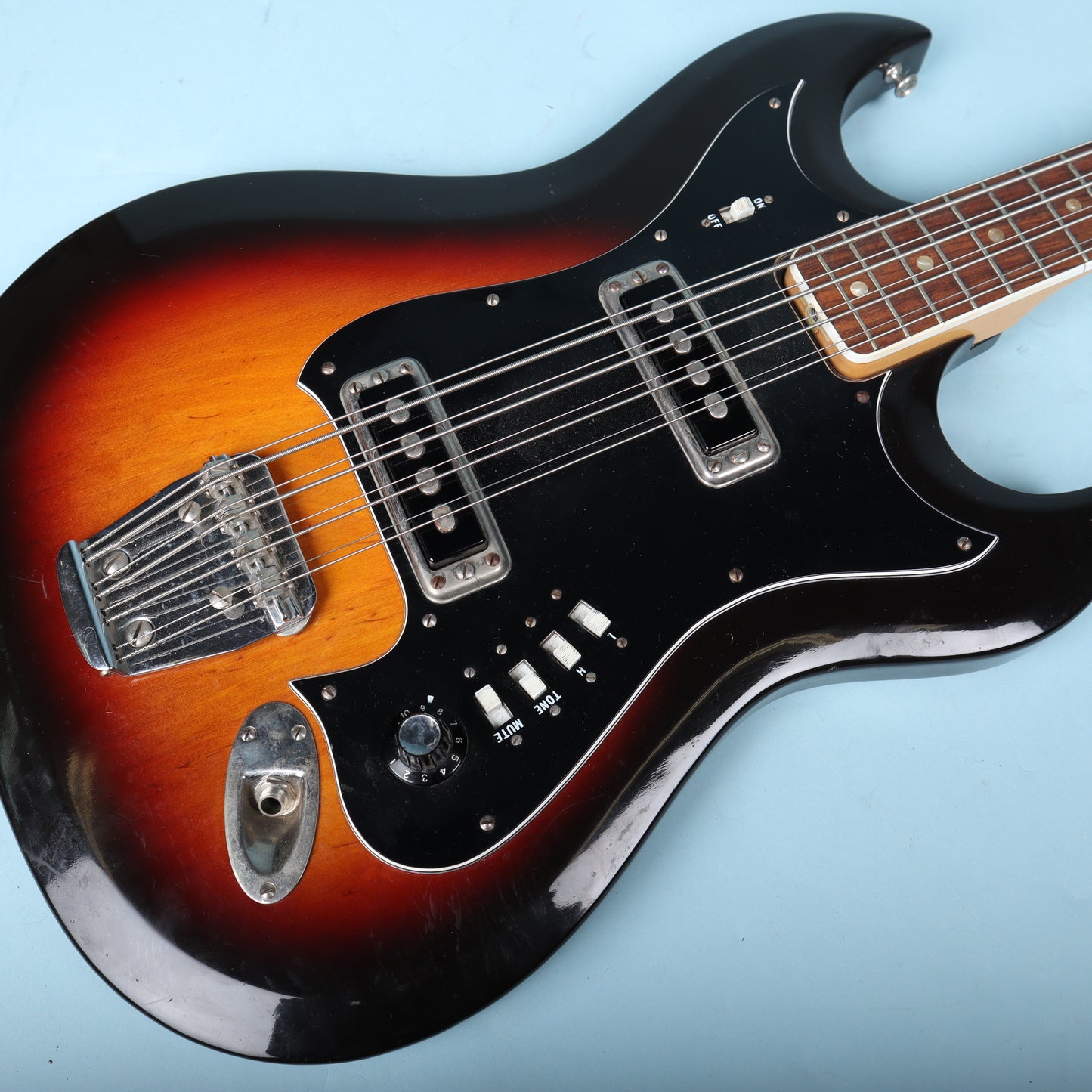 Vintage Hagstrom H-8 8-String Bass Sunburst 1960s