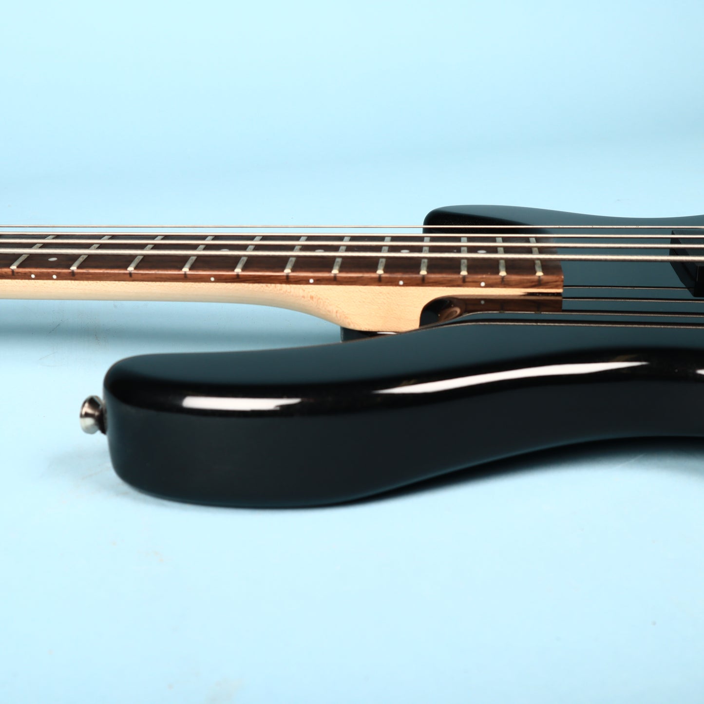 2006 Squier Bass Guitar Black MB4