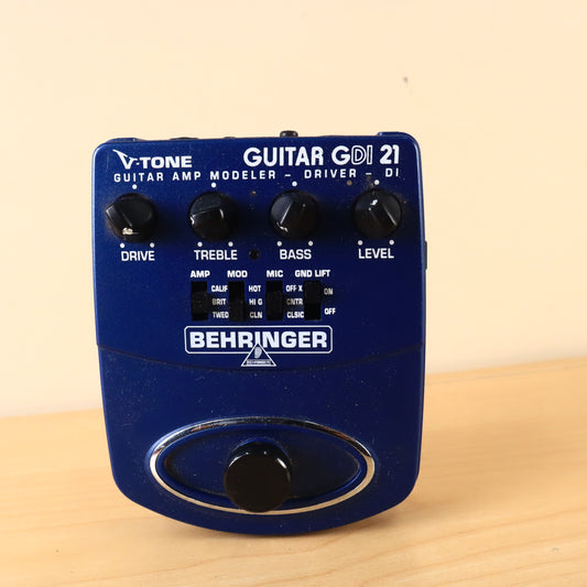 Behringer V-Tone Guitar GDI21 Guitar Amp Modeler and DI Pedal