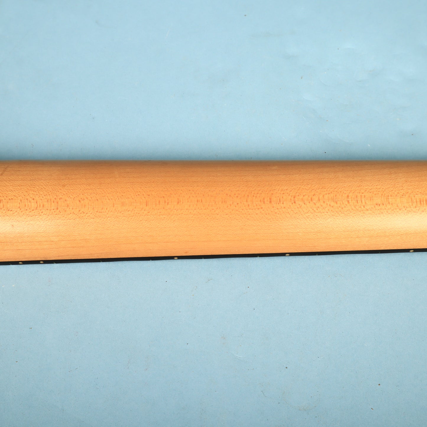 LaSido Made in Canada Neck Pointy Shredder