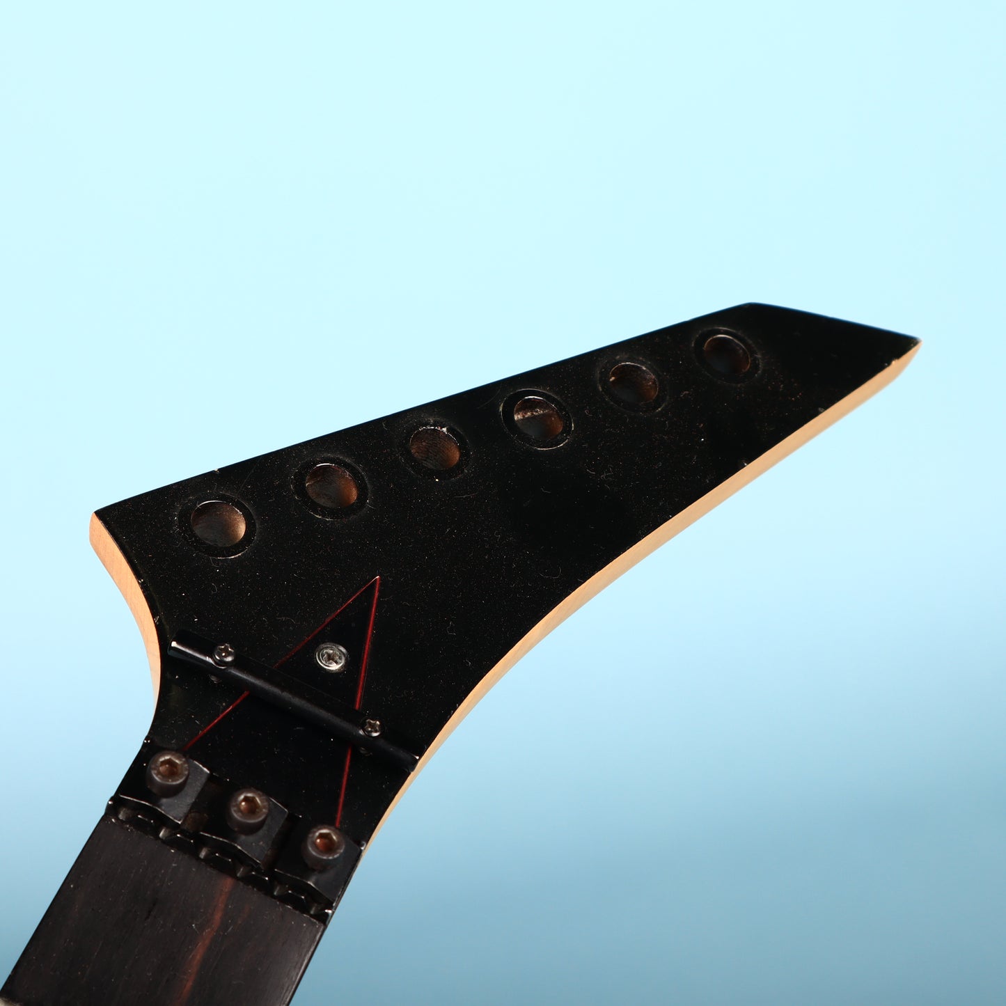 LaSido Made in Canada Neck Pointy Shredder