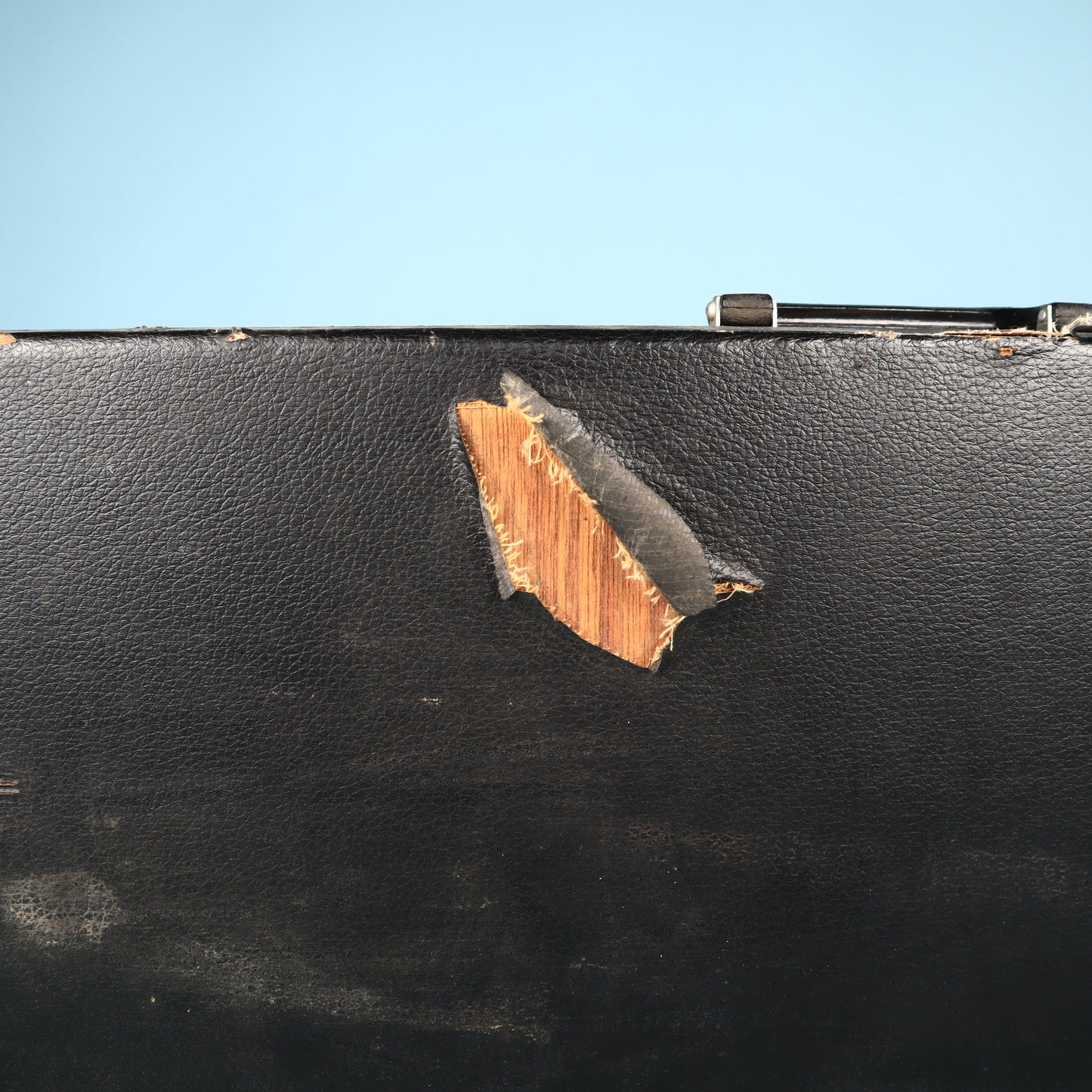 1980's Cort Desolation Guitar Hardshell Case