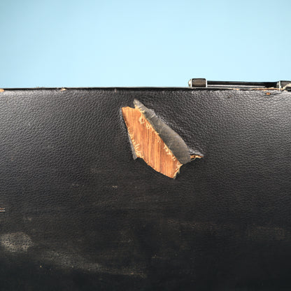 1980's Cort Desolation Guitar Hardshell Case