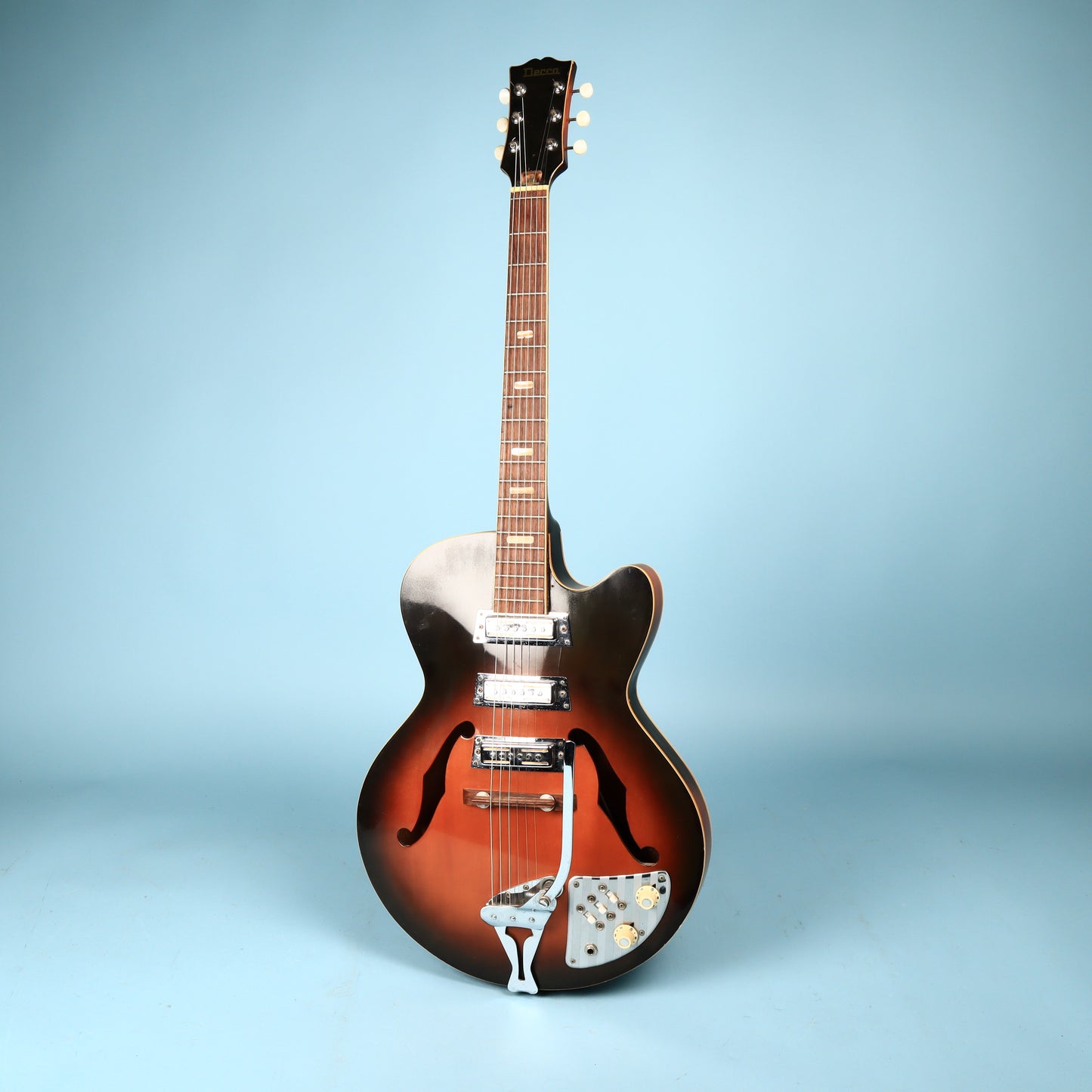 '60s Decca Teisco Hollowbody Sunburst 3 Pickup DMI 502 Electric Guitar