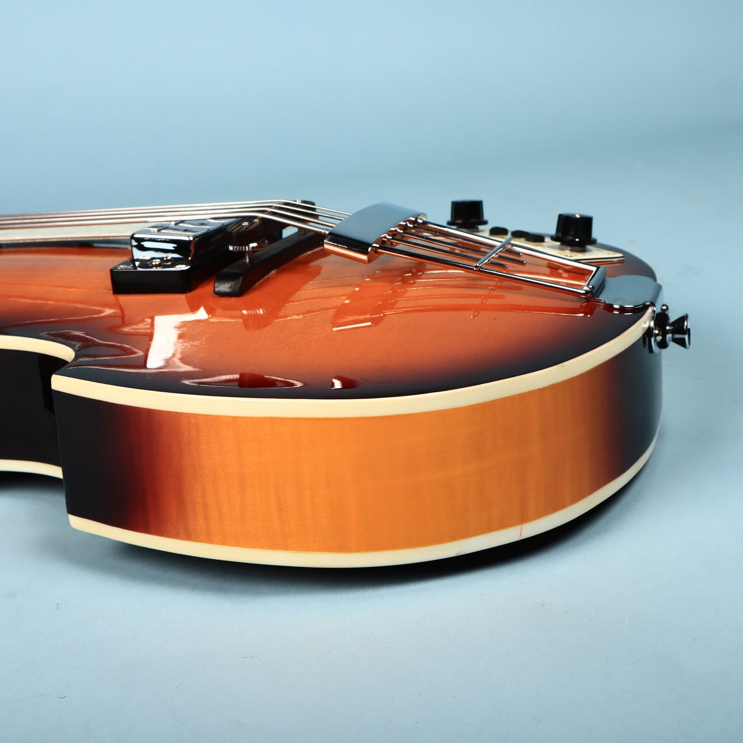 Hofner Ignition Series Short Scale Violin Bass Beatles Guitar Sunburst