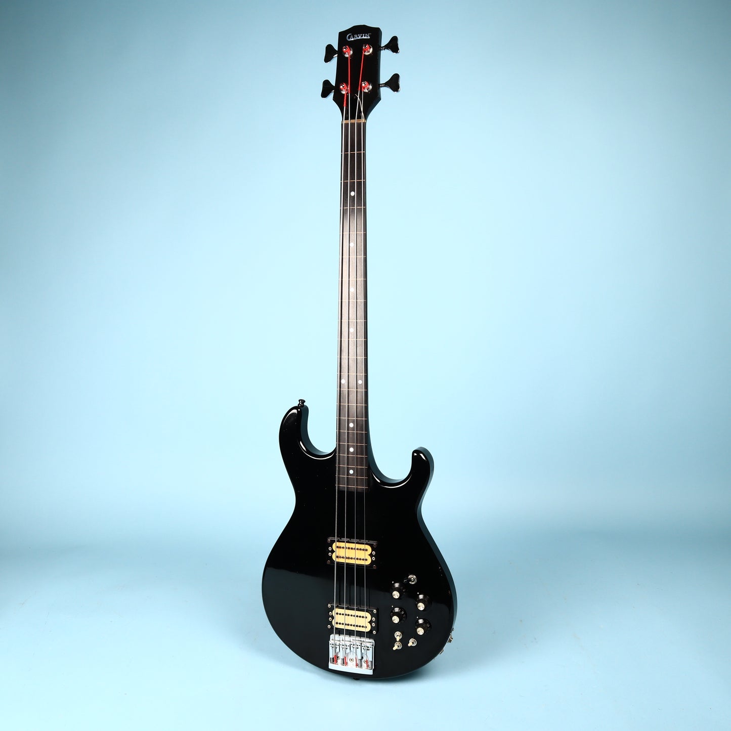 Vintage Carvin LB 50 Bass Guitar 1981 Fretless