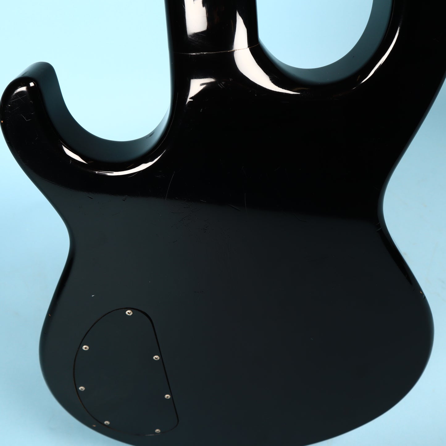 Vintage Carvin LB 50 Bass Guitar 1981 Fretless