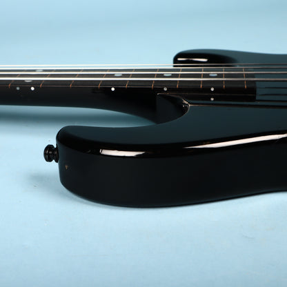 Vintage Carvin LB 50 Bass Guitar 1981 Fretless