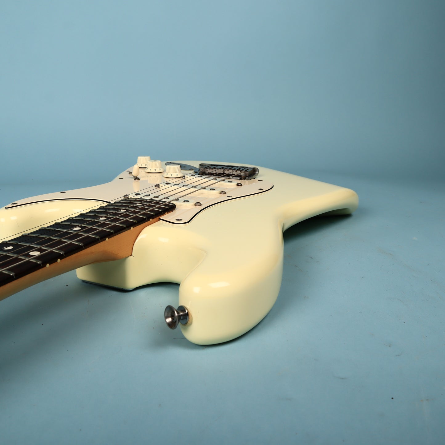 1989 Fender Stratocaster USA American White Electric Guitar