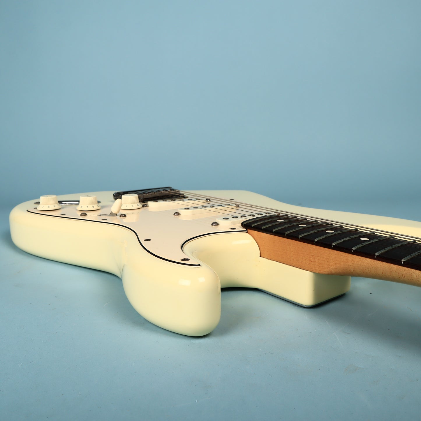 1989 Fender Stratocaster USA American White Electric Guitar