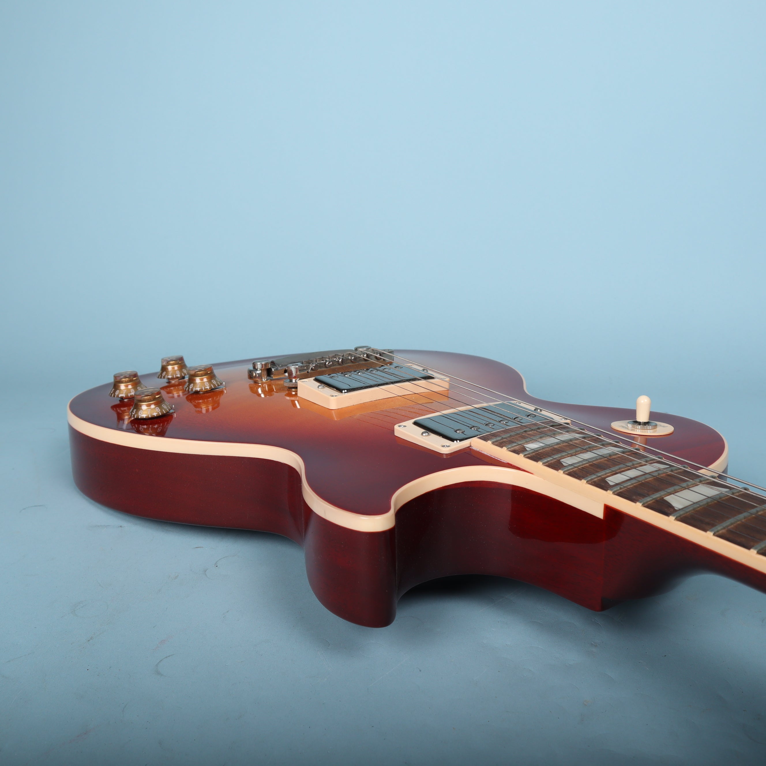 2018 Gibson Les Paul Traditional - Heritage Cherry Sunburst