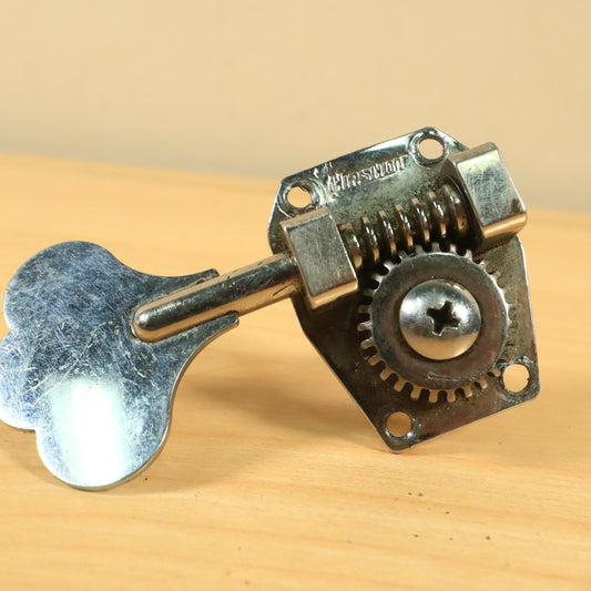 (1) Hipshot HB1 Bass Guitar Tuning Machine Treble Side