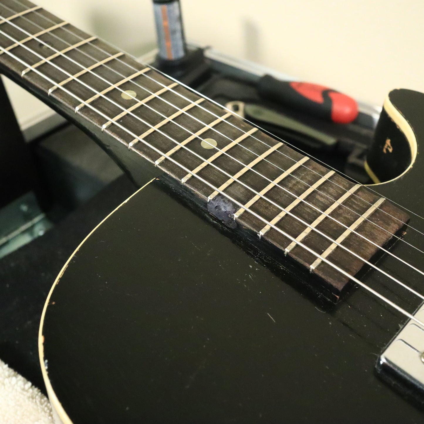 Silvertone 1420 Vintage Stratotone Black Electric Guitar