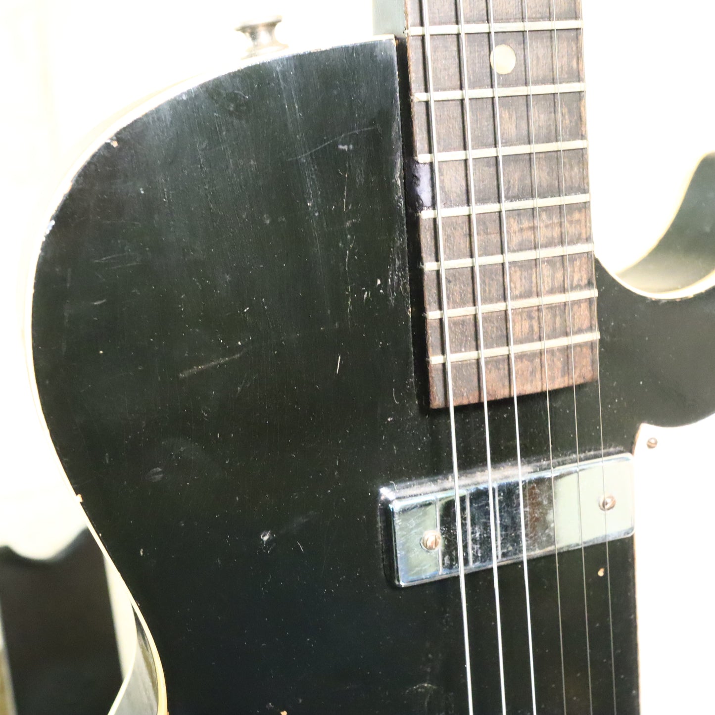 Silvertone 1420 Vintage Stratotone Black Electric Guitar