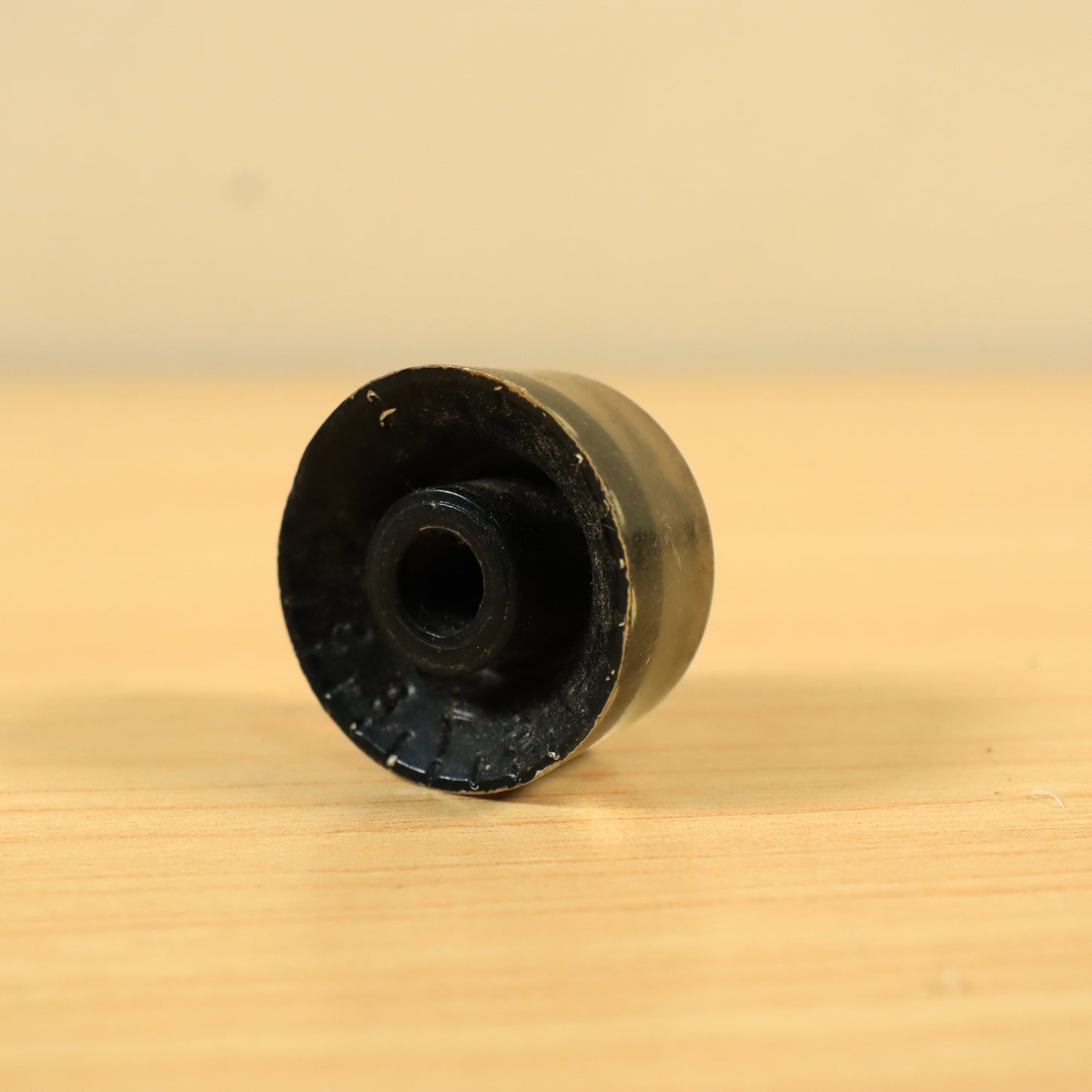(1) Vintage 1970s Gibson Speed Knob Black
