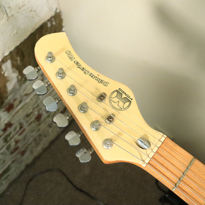 Hondo Deluxe Series 780 Explorer White Electric Guitar