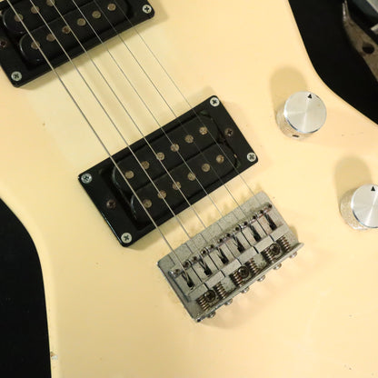 Hondo Deluxe Series 780 Explorer White Electric Guitar