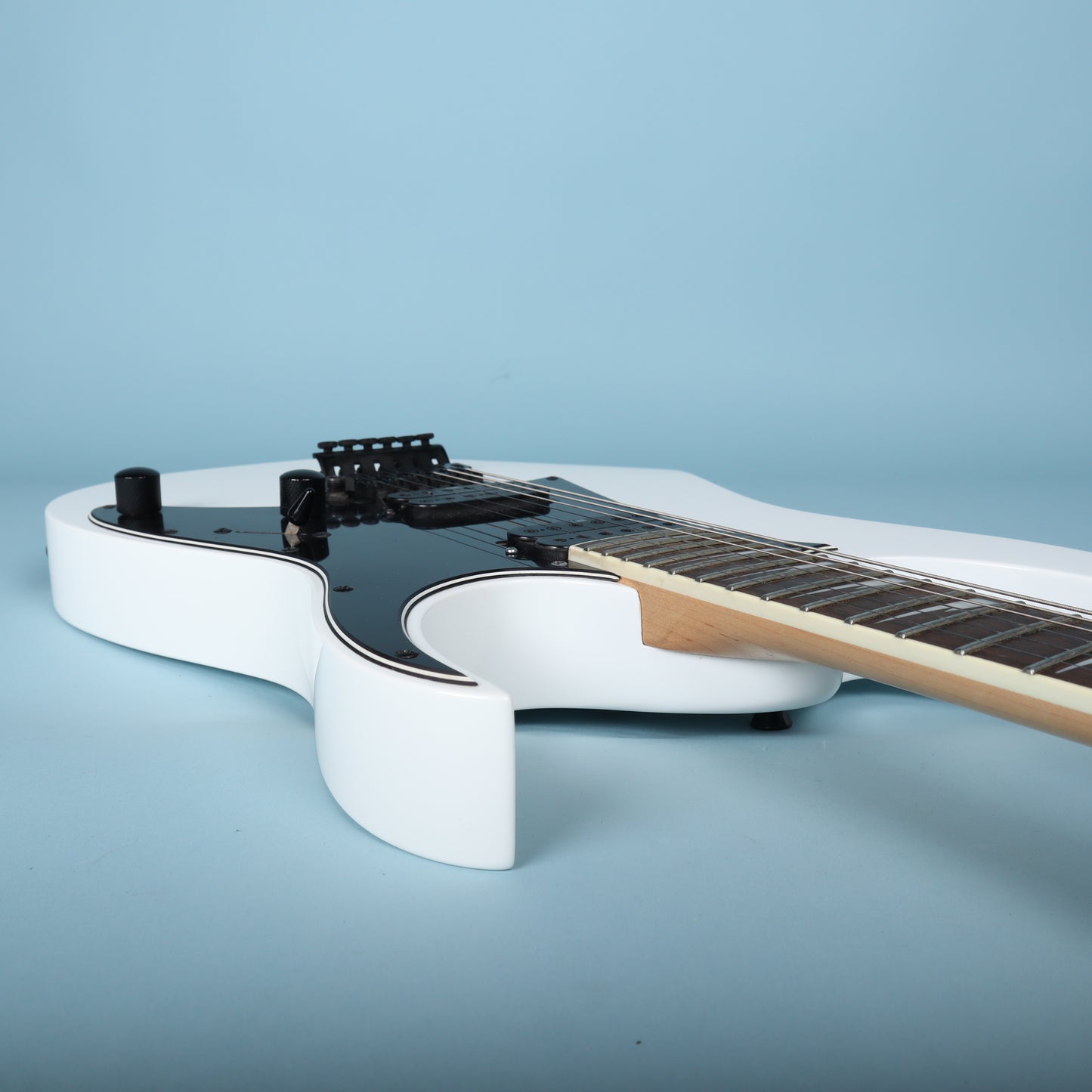 2014 Ibanez RG6001 RG Series Electric Guitar Center Exclusive White
