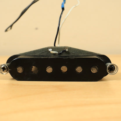 (1) Vintage 1979 Fender USA Stratocaster Grey Bottom Pickup 5.91ohms