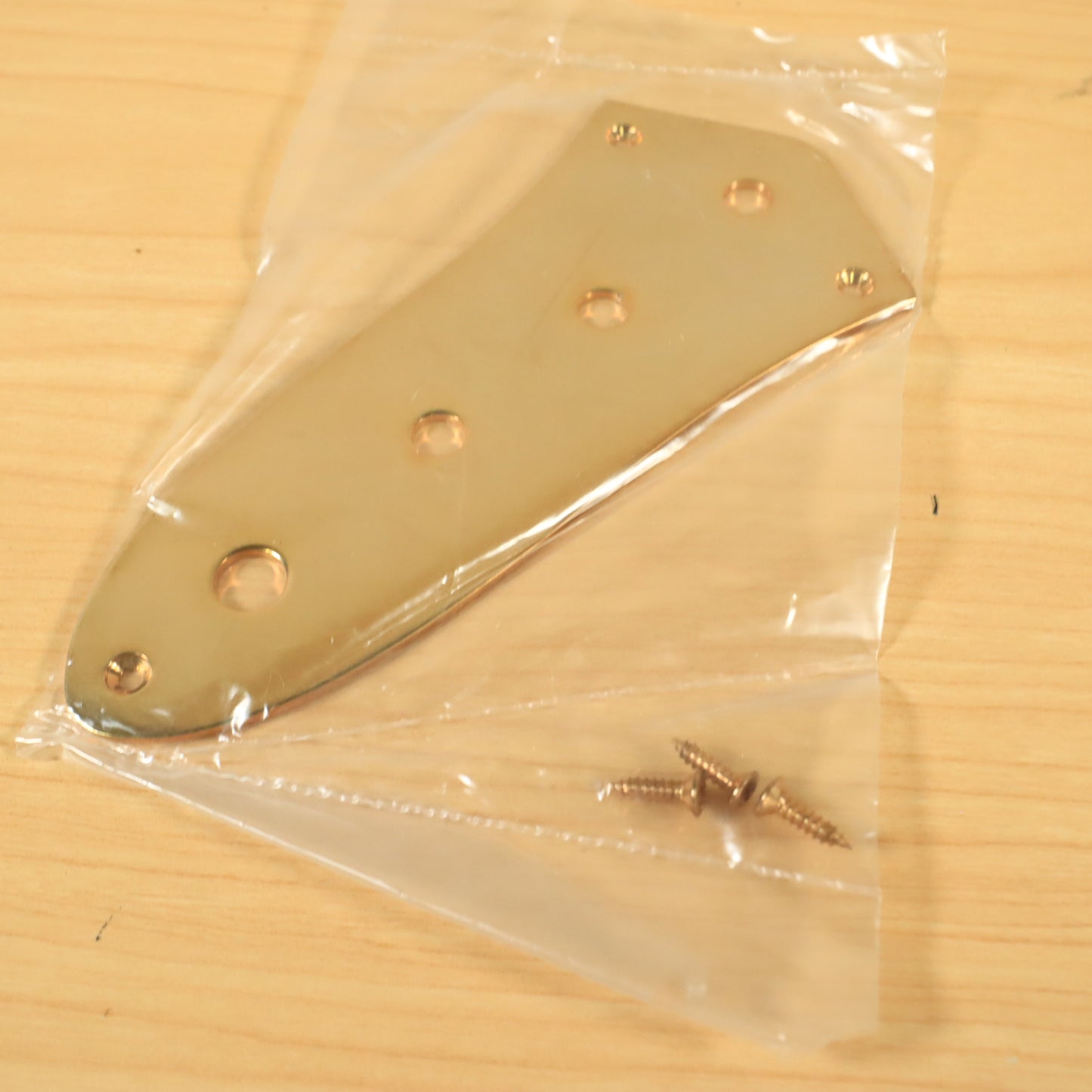 GOLD 4-Hole Jazz/J-Bass Control Plate Cover w/ Mounting Screws
